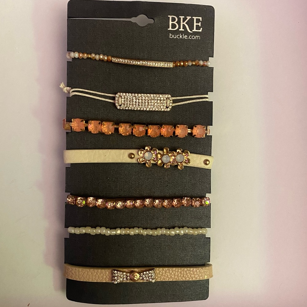 BKE Women's Variety of Colors Bracelet Set NWT